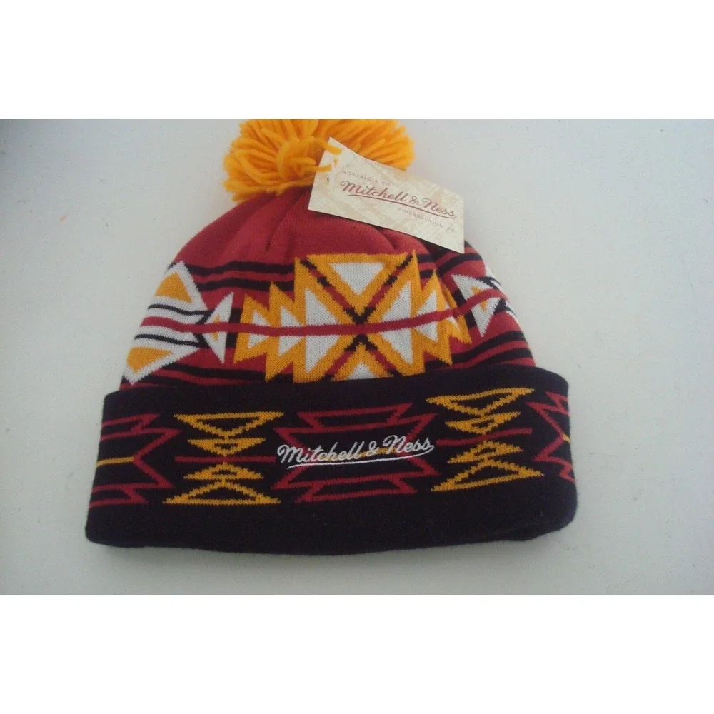 MIAMI HEAT POM    DEADSTOCK TOBOGGAN KNIT VINTAGE BEANIE SKULL HAT CAP K4‎
